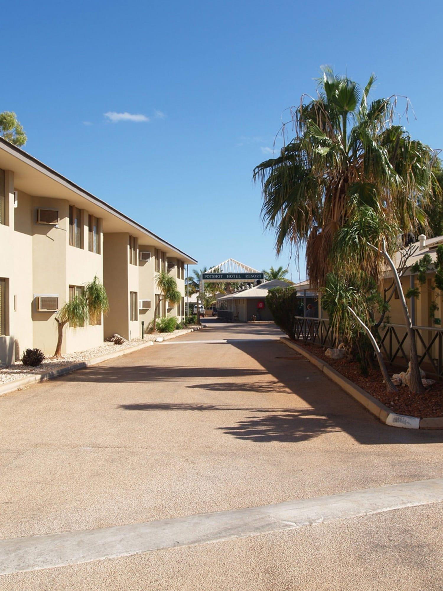 Potshot Hotel Resort Exmouth Buitenkant foto